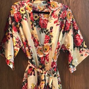 NWOT Floral Satin Robe